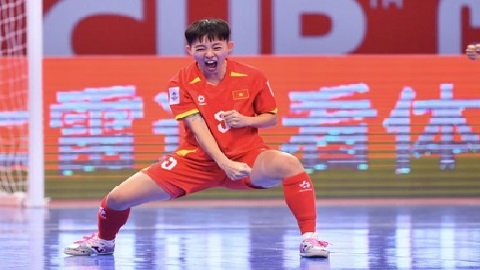 HLV Nguyễn Đình Hoàng nói gì sau chiến thắng nghẹt thở của Việt Nam?